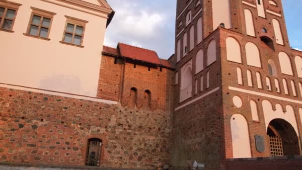 Wisatawan Landmark Atraksi Mir Castle Grodno Wilayah Belarus — Stok Video