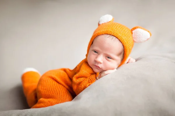 Newborn Baby Cute Fox Outfit Fall Halloween Thanksgiving Card — Stock Photo, Image