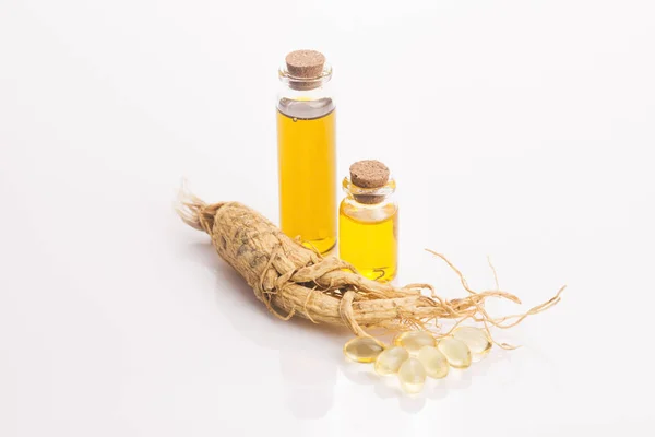 Extract Ginseng Root — Stock Photo, Image