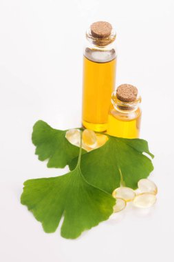 Gerekli yağlı ginkgo