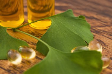 Gerekli yağlı ginkgo