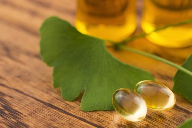 Gerekli yağlı ginkgo