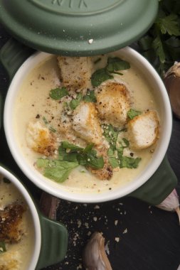 patates ile sarımsak çorbası