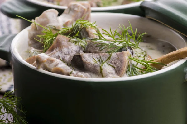 Sopa de callos tradicional turca; iskembe corbasi y sopa de despojos —  Fotos de Stock