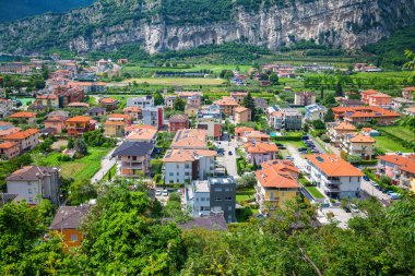 Nago Torbole evlerde