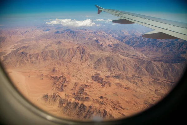 Vista Aérea Desde Ventana Del Avión Paisaje Desierto Egipcio Con — Foto de Stock