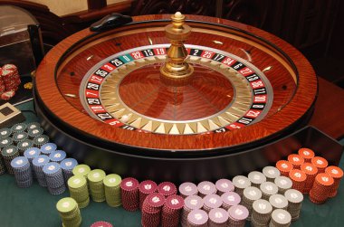 Kumarhane çiplerinin yakın görüntüsü