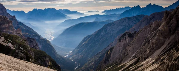 Alpdağları Panoramik Görünümü — Stok fotoğraf