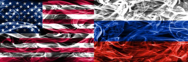 Estados Unidos Rusia Banderas Humo Concepto Colocado Lado Lado — Foto de Stock