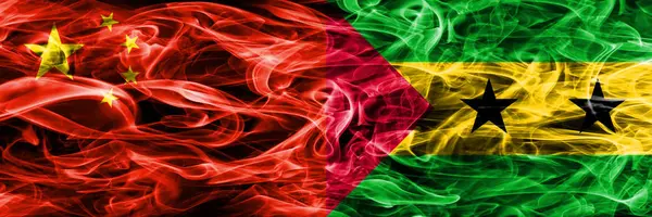Čína Sao Tome Principe Kouře Příznaky Umístěny Vedle Sebe — Stock fotografie