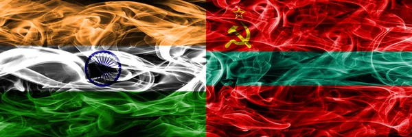 Indien Transnistrien Rauchfahnen Nebeneinander Platziert — Stockfoto