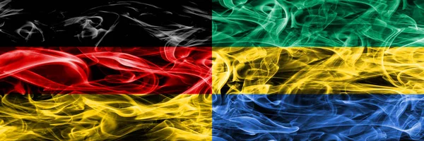 Alemania Gabón Banderas Humo Colocadas Lado Lado Bandera Alemania Gabón — Foto de Stock