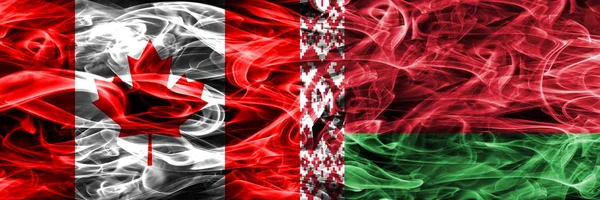 Kanada Gegen Weißrussland Rauchfahnen Nebeneinander Platziert Kanadische Und Weißrussische Flagge — Stockfoto