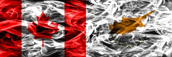 Bandeiras Fumaça Canadá Chipre Colocadas Lado Lado Bandeira Canadá Chipre — Fotografia de Stock