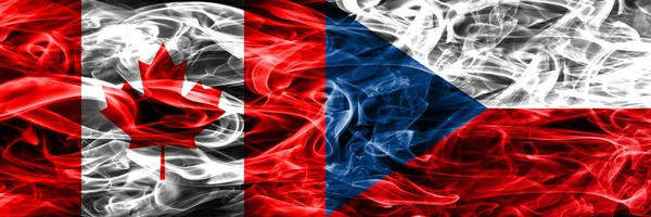 Канада Против Чешской Республики Дымовые Флаги Размещены Бок Бок Флаг — стоковое фото