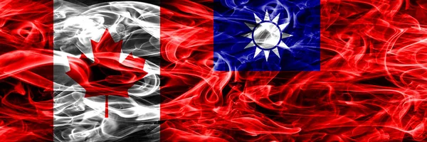 Bandeiras Fumaça Canadá Taiwan Colocadas Lado Lado Bandeira Canadense Taiwan — Fotografia de Stock