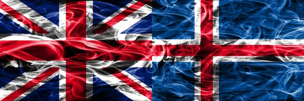 Egyesült Királyság Izland Füst Zászlók Egymás Mellé Vastag Színes Selymes — Stock Fotó