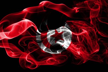 Tunus bayrağı renkli duman siyah arka plan üzerine izole yapılmış. Soyut ipeksi dalga arka plan.