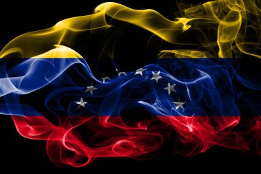 Venezuela Ulusal bayrak renkli duman siyah arka plan üzerine izole yapılmış. Soyut ipeksi dalga arka plan.