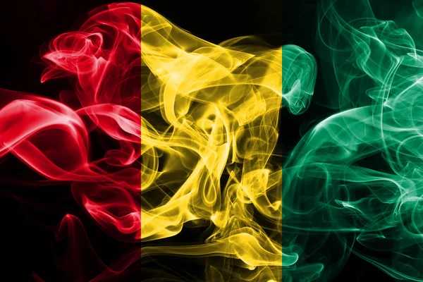 Bandera Nacional Guinea Hecha Humo Color Aislado Sobre Fondo Negro —  Fotos de Stock