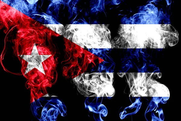 Küba Nın Ulusal Bayrak Renkli Duman Siyah Arka Plan Üzerine — Stok fotoğraf