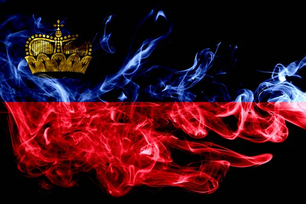 Nationalflagge Von Liechtenstein Aus Farbigem Rauch Isoliert Auf Schwarzem Hintergrund — Stockfoto