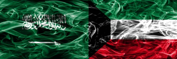 Saudi Arabia Kuwait Smoke Flags Nebeneinander Platziert Dicke Seidige Rauchfahnen — Stockfoto