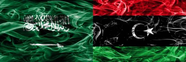 Σαουδική Αραβία Λιβύη Καπνίζουν Σημαίες Που Τοποθετούνται Δίπλα Δίπλα Χοντρό — Φωτογραφία Αρχείου