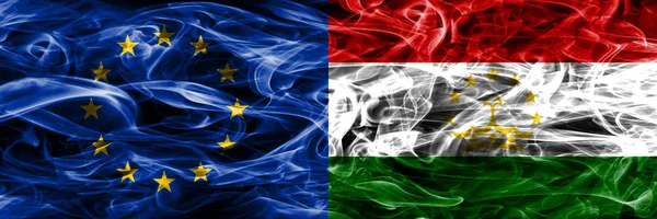 Ευρωπαϊκή Ένωση Και Τατζικιστάν Σημαίες Πολύχρωμο Έννοια Καπνού Τοποθετούνται Δίπλα — Φωτογραφία Αρχείου