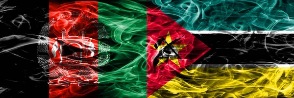Афганістан Проти Мозамбіку Дим Прапори Розміщені Поруч Товста Кольорові Шовковистою — стокове фото