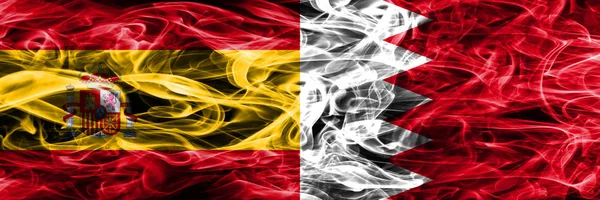 Spanien Bahrain Rök Flaggor Placeras Sida Vid Sida Tjock Färgad — Stockfoto