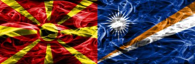 Makedonya vs Marshall Adaları renkli kavramı duman bayrakları yan yana yerleştirilmiş