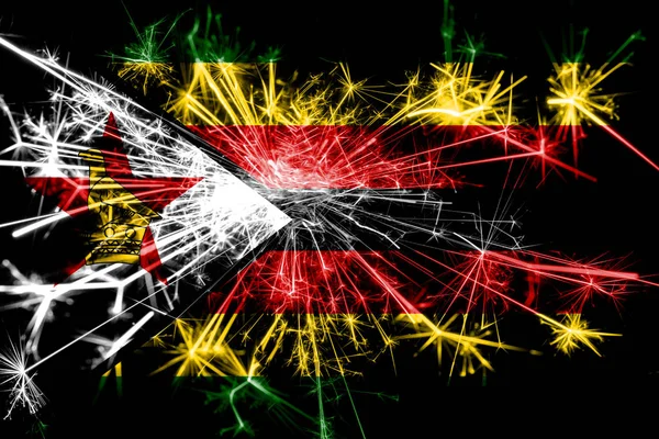フラグを光っているジンバブエ花火 2019年およびクリスマスのパーティー コンセプト — ストック写真