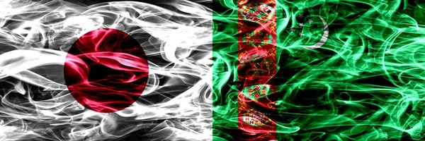 Japón Turkmenistán Banderas Humo Turkmenistán Colocadas Una Lado Otra — Foto de Stock