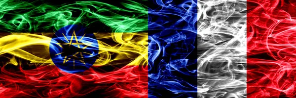 Etiópia França Bandeiras Fumaça Coloridas Francesas Colocadas Lado Lado — Fotografia de Stock