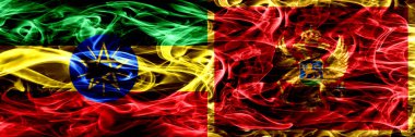 Etiyopya vs Karadağ, Karadağ renkli duman bayrakları yan yana yerleştirilir.