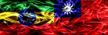 Etiyopya vs Tayvan, Tayvanlı renkli bayrakları yan yana yerleştirilmiş duman.