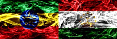 Etiyopya vs Tacikistan, Tajikistani renkli duman bayrakları yan yana yerleştirilir.