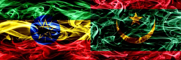 Etiyopya vs Moritanya, Moritanya renkli bayrakları yan yana yerleştirilmiş duman.