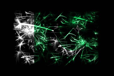 Pakistan bayrağı köpüklü havai fişekler. Yeni yıl 2019 ve Noel partisi konsepti