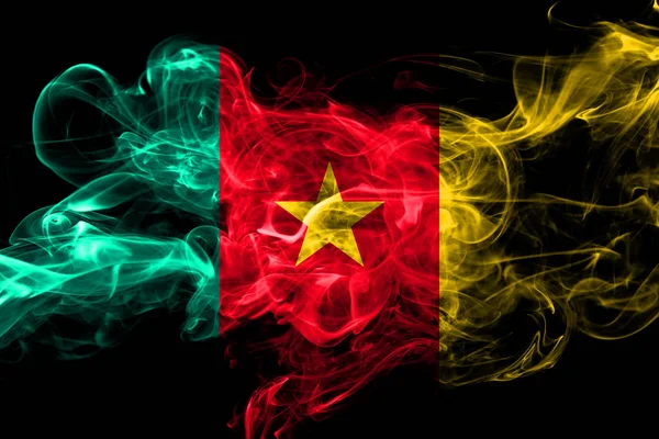 Kamerun Palenia Kolorowe Flagę 2018 — Zdjęcie stockowe