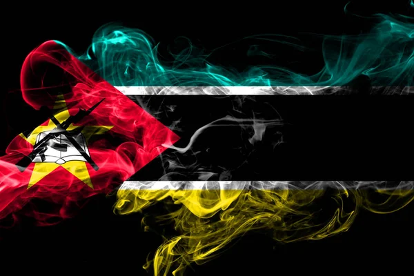 Mozambique Drapeau Fumeur Coloré 2018 — Photo