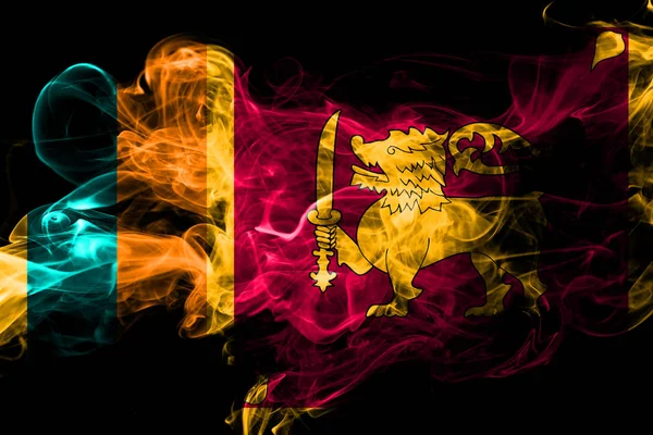 Прапор Шрі Ланки Барвисті Куріння 2018 — стокове фото