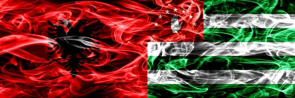 Албанія Проти Абхазії Абхазька Дим Прапори Розміщені Поруч Товста Кольорові — стокове фото