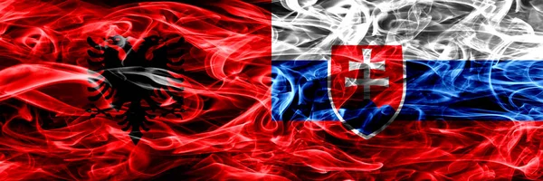 Албанія Проти Словаччини Словацького Дим Прапори Розміщені Поруч Товста Кольорові — стокове фото