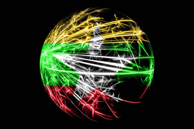 Myanmar köpüklü bayrak, siyah arka plan üzerine izole Noel top kavramı soyut