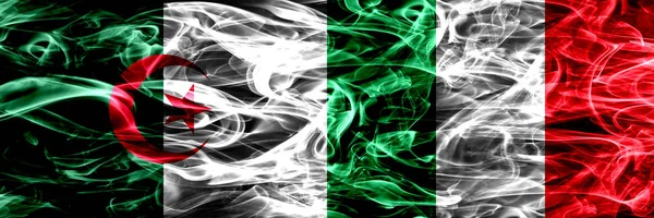 Argelia Argelia Italia Banderas Humo Italianas Colocadas Lado Lado Mezcla — Foto de Stock
