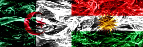 Algeriet Algeriska Kurdistan Kurdiska Röker Flaggor Placeras Sida Vid Sida — Stockfoto