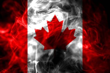Kanada ulusal bayrak renkli duman siyah arka plan üzerine izole yapılmış. Soyut ipeksi dalga arka plan.