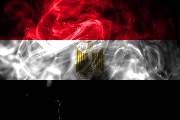 埃及国旗由黑色背景上的有色烟雾制成 抽象丝质波浪背景 — 图库照片